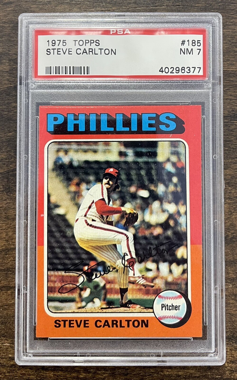 1975 TOPPS #185 STEVE CARLTON PSA 7 NM