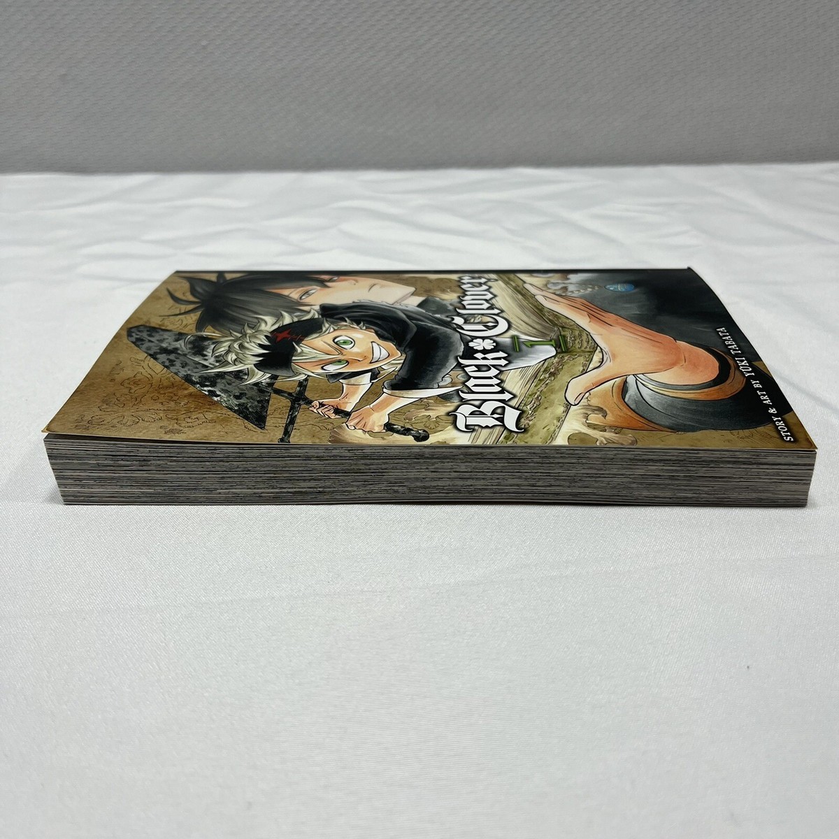 Black Clover Manga Volume 1 English Yuki Tabata | eBay