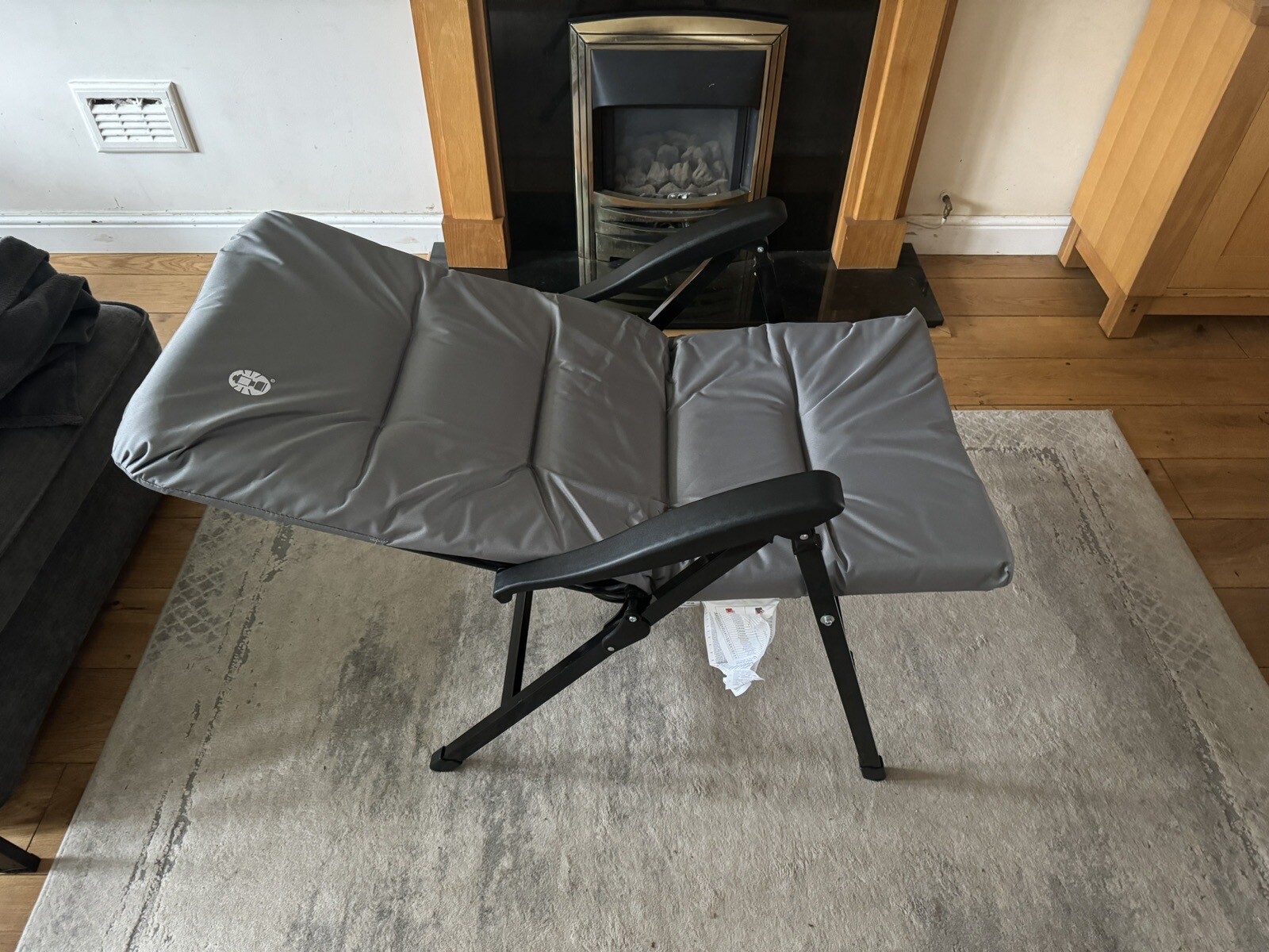 Coleman Recliner Chair Camping Garden Padded Caravan 8 Position Folding