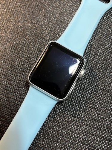 Apple Watch Series 3 Aluminum 38mm GPS Untested For PARTS Or REPAIR - Picture 9 of 11