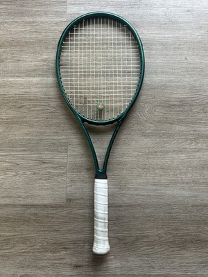 Wilson Pro Stock Blade 98 V9 (Glossy) 16x19, 4 3/8, gut strings 