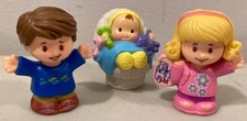 Fisher Price Little People FHF34 Dollhouse Jack Dad Emma Mom & Baby Figure Lot