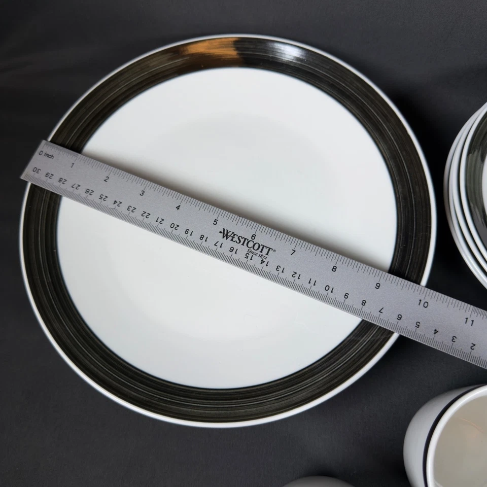 Лот из 14 Gibson товары для дома столовый набор - тарелки, чаши и чашки белый/черный - Изображение 4 из 4