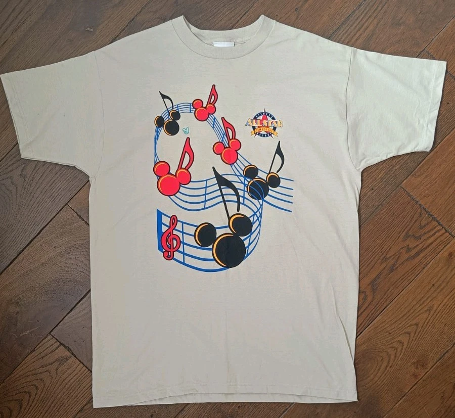 Preços baixos em Camisetas masculinas vintage do Mickey Mouse da