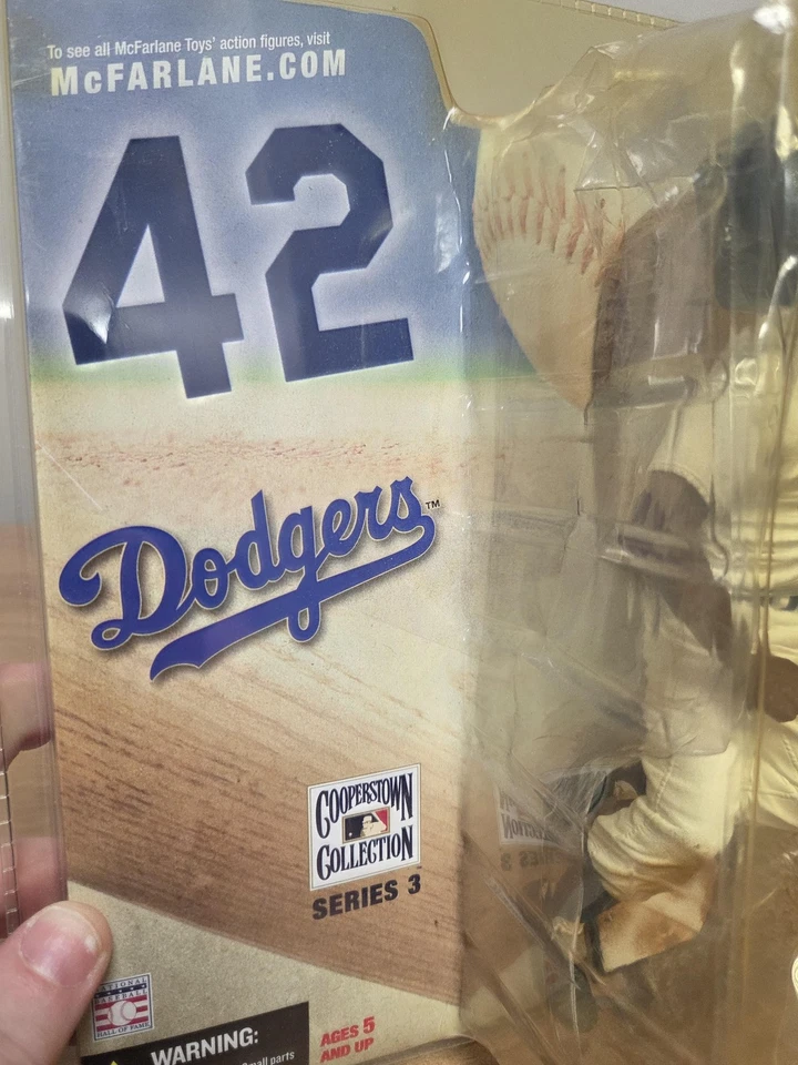 Figura McFarlane SportsPicks Cooperstown Serie 3 Jackie Robinson Dodgers 42 MLB Foto 3 de 4
