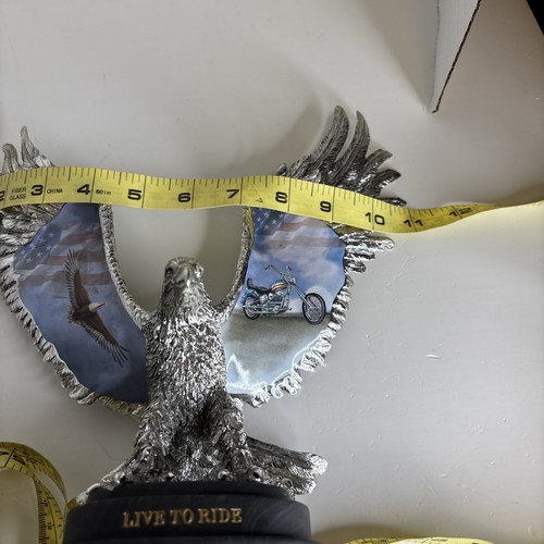 Statua Live to Ride Eagle Bradford Exchange motociclista - Phil Wilson 6782 - Foto 15 di 17