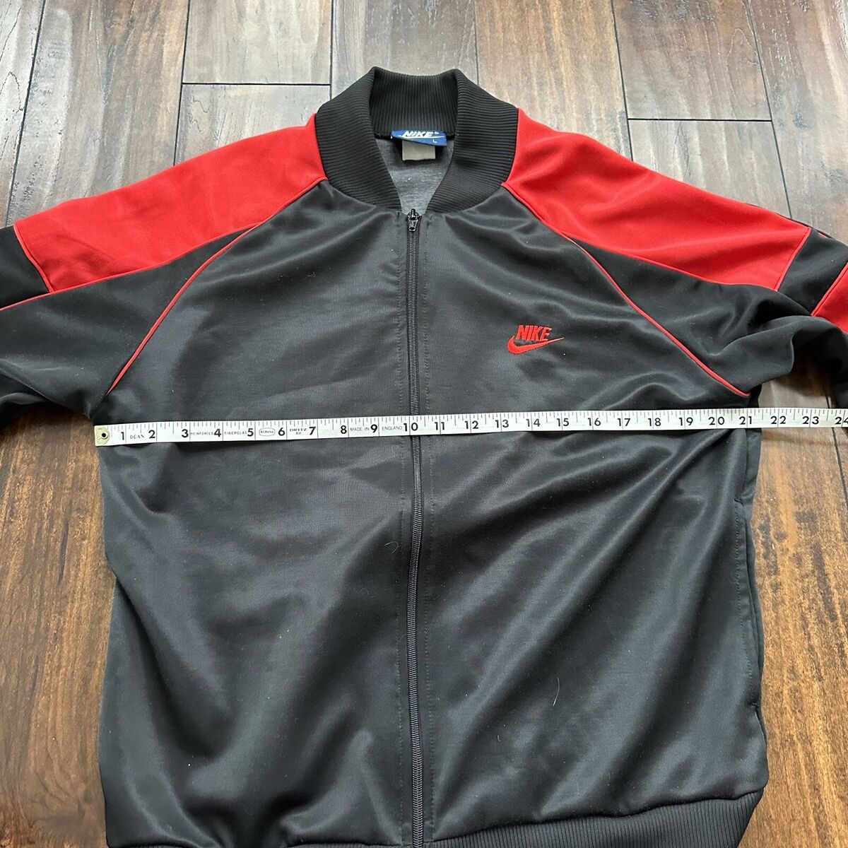 Vintage 1985 Nike Air Jordan Jacket Bred Chicago L RARE Vintage 1985 Nike Air Jordan Jacket Bred Chicago L RARE
