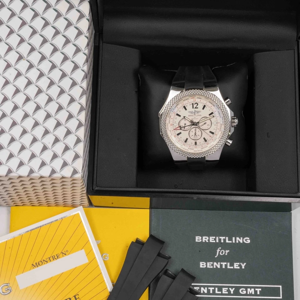 Breitling for Bentley Navitimer GMT Ref. A47362 White Dial May 2009 - Image 2 of 4