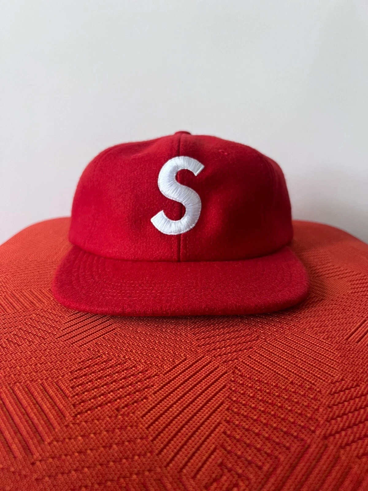 Chapeau Supreme Wool S Logo de FW15 en rouge DS   100% authentique
