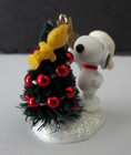 2004 Hallmark Winter Fun With SNOOPY Miniature Ornament, #7 in Series — photo 6