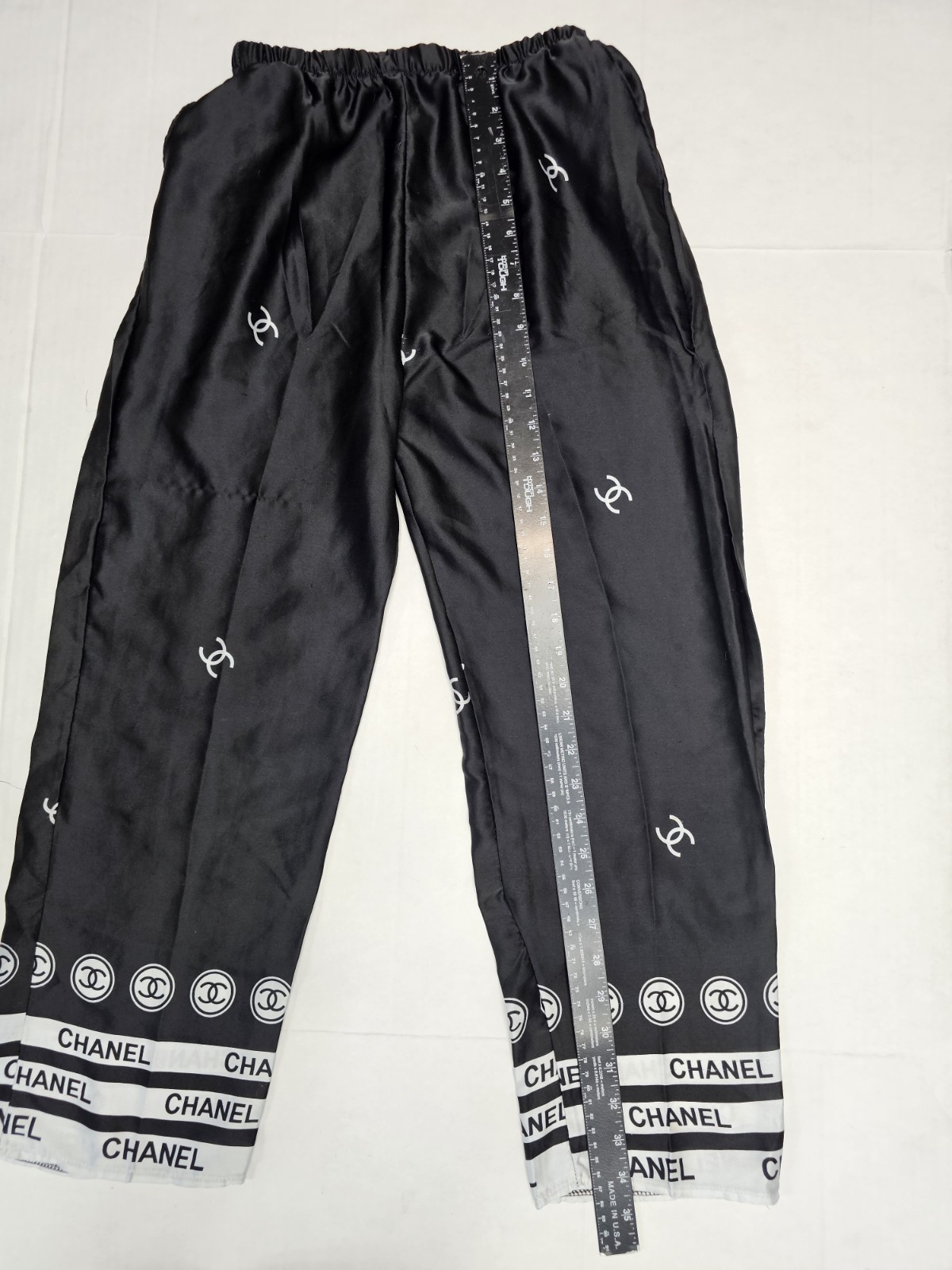 Chanel Pajamas Set Women's Size Small 2pc  thumbnail 20