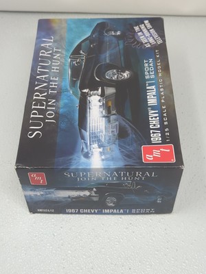 1967 Chevy Impala Supernatural 1/25 Scale Plastic Model Kit Round