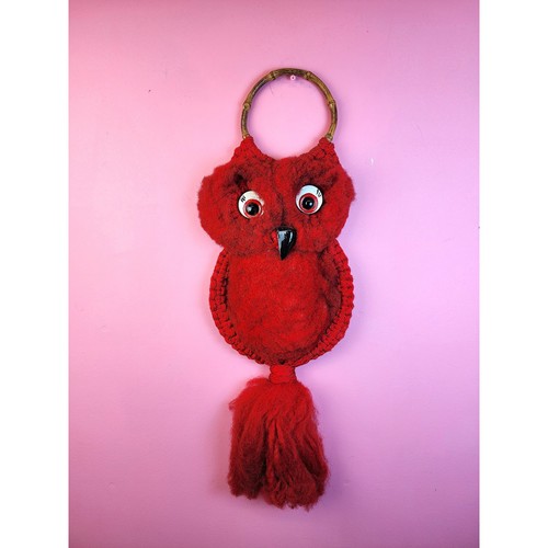 Vintage 1970's Large Red Boho Macrame Owl Yarn Art Wall Hanging Bamboo Handle