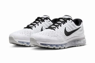 Nike Air Max 2017 White/Black Men s Size 9 (849559-100) Platinum Running NEW