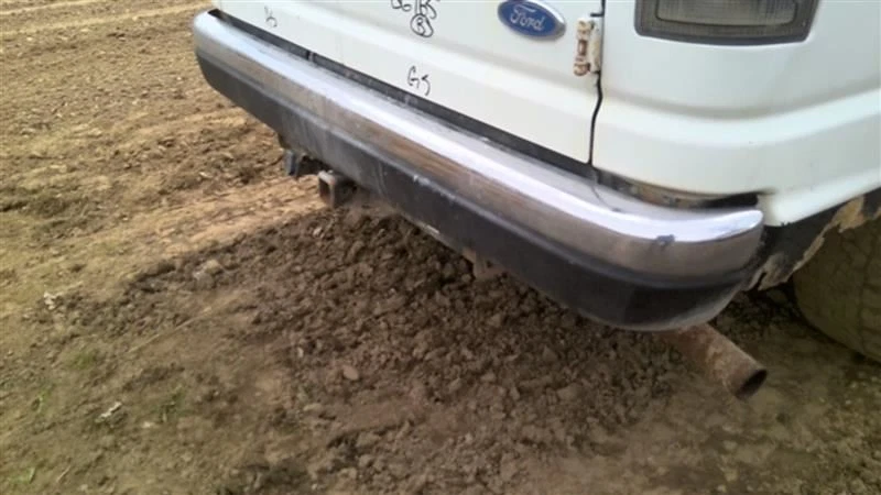 Rear Bumper Without Step Bumper Chrome Fits 94-04 FORD E150 VAN 358138 Foto 3 de 4