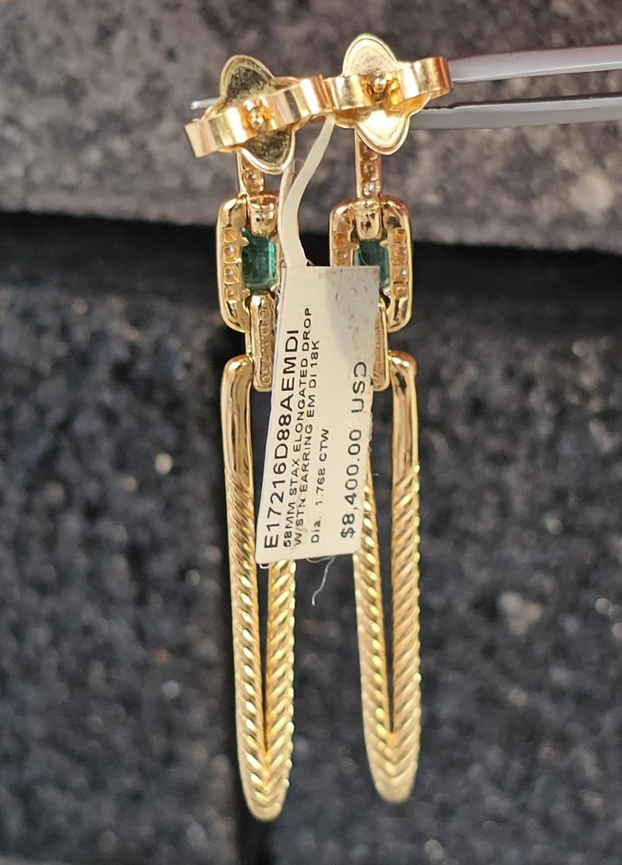Pendientes colgantes de diamantes esmeralda David Yurman Stax oro 18k 9400 Foto 3 de 4