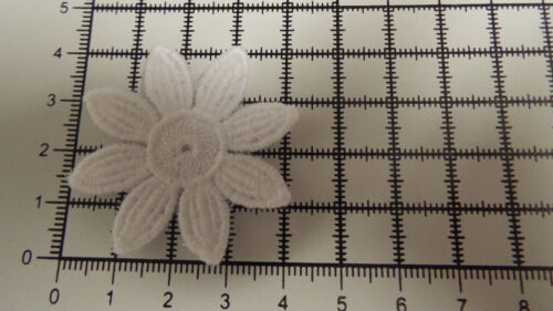 5pcs Iron on / sew on, White, Guipure Lace ,Applique, Daisy-Flower Motifs (4cm) - Picture 3 of 3