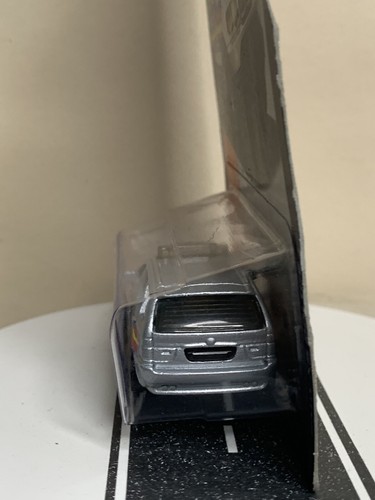 Matchbox MBX Heroic Rescue BMW X5 SUV Police Silver w/Livery #90/120 1:64 NIP - Picture 14 of 14