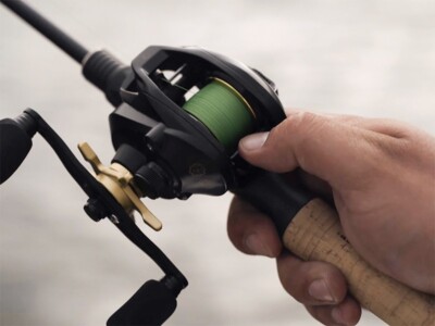 Delphin ZANDERA Baitcast rolle Multirolle Linkshand Forelle Barsch Hecht Zander