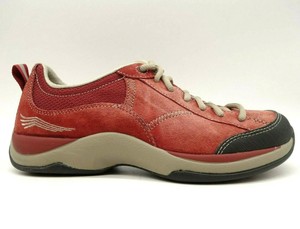 dansko slip resistant sneakers