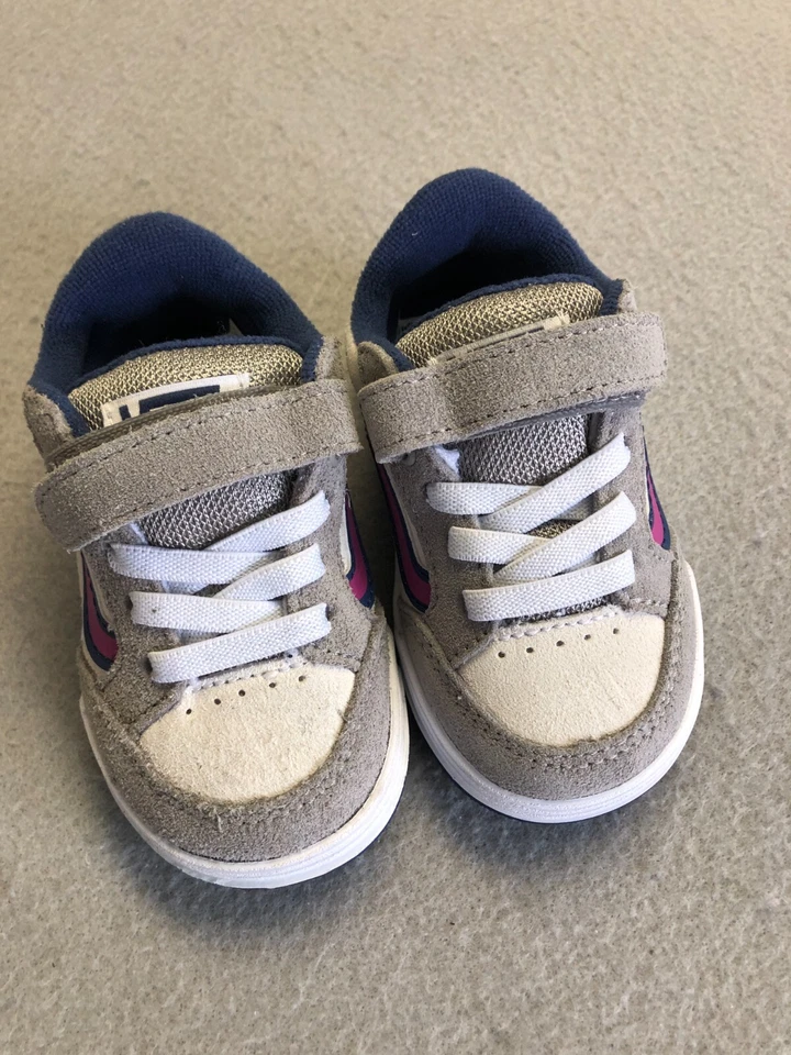 Vans Sneakers Toddler Boy's 5 New Hylane Pop Sidestripe Grey/Pink Casual Shoes - Image 2 of 4