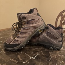 Merrell Men's Moab 2 Vent Mid Hiking Boots, Walnut Brown, Size 12