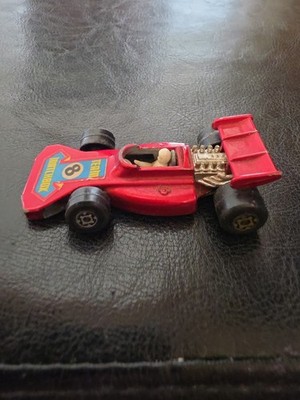 Matchbox Lesney 1973 Red Team Member - F1 Formula One - No.24 Front Axle Bent