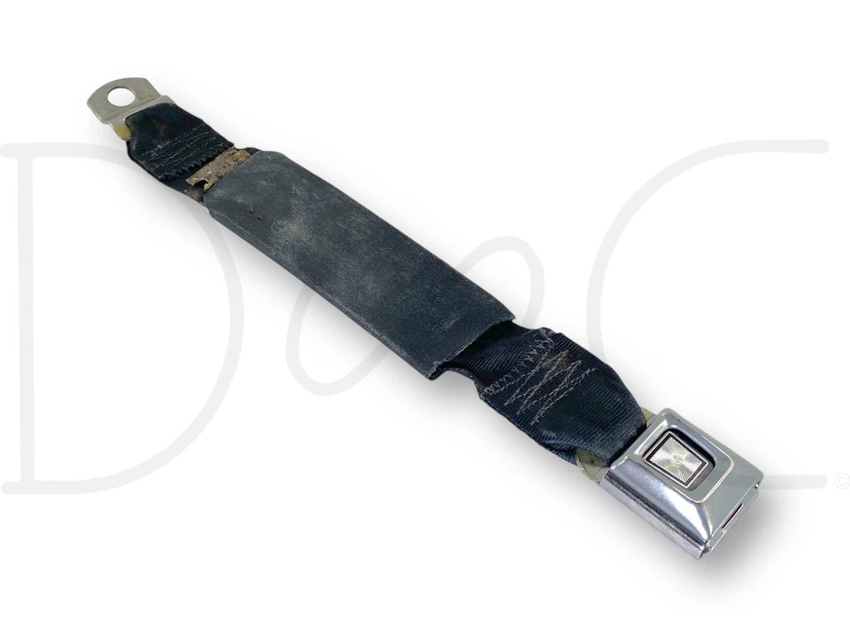 80-98 Ford F600 F650 F700 F800 Cinturón de seguridad delantero Hebilla Cierre Negro Foto 2 de 4