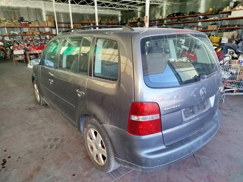 Porta anteriore sinistra per VOLKSWAGEN TOURAN (1T1) Traveller 2006 558380 - Foto 4 di 9