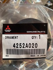 MITSUBISHI GENUINE 4252A020 OUTLANDER SPORT WHEEL CENTER DISC LOGO CAP BLACK