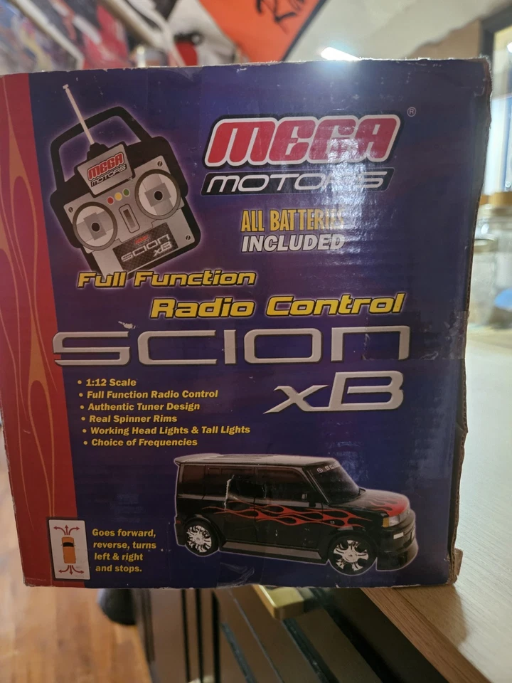 RTR 2005 RC CAR Toyota Scion XB 1:12 WITH 9.6V Batt FULL LED Lightning Mega Moto - Image 4 of 4