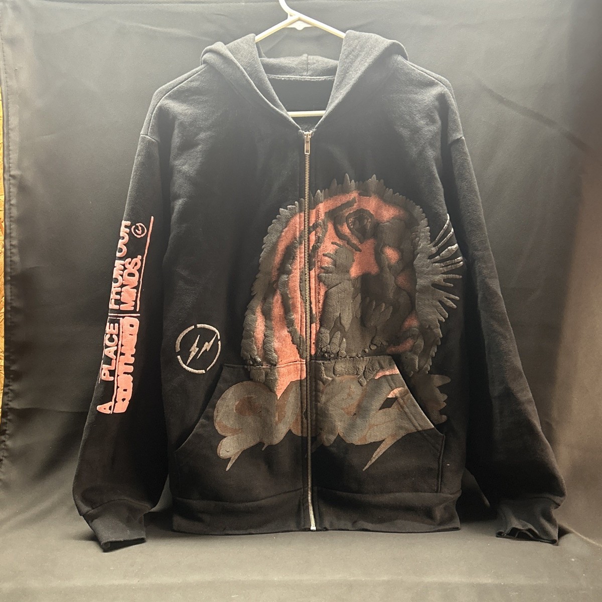 トップス CactusJack /FragmentHoodiesizeXLtravis Travis Scott Cactus Jack x Fragment Skeleton Full Zip Hoodie sz