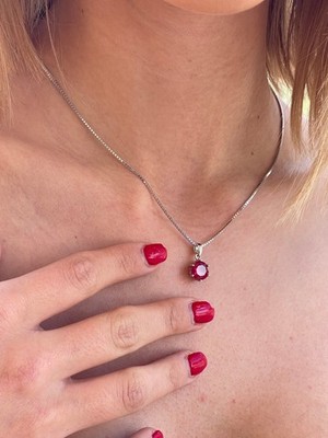 Natürlicher Rubin Edelstein Schmuck Rubin Jubiläumsschmuck Rubin Anhänger Rubin Halskette