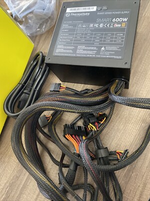 Thermaltake Smart Series Power Supply 80 Plus Smart 600W/Aj