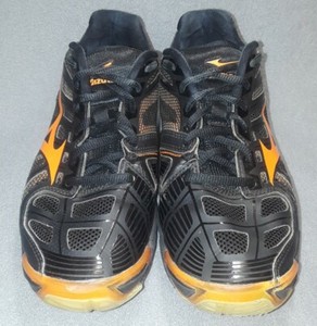 mizuno wave lightning rx2