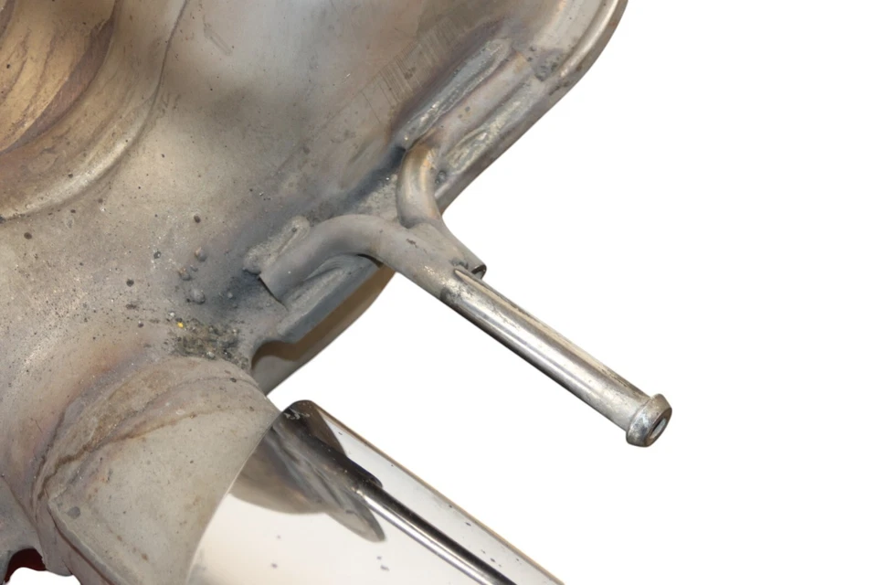 Mercedes-Benz SL500 2003-2006 pasajero trasero derecho escape silenciador tubo de escape OEM Foto 3 de 4