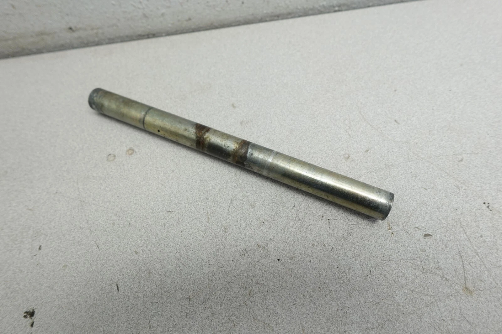 2007-2009 Ski-Doo Summit MXZ GTX GSX Mach Z OEM Center Shock Axle Shaft