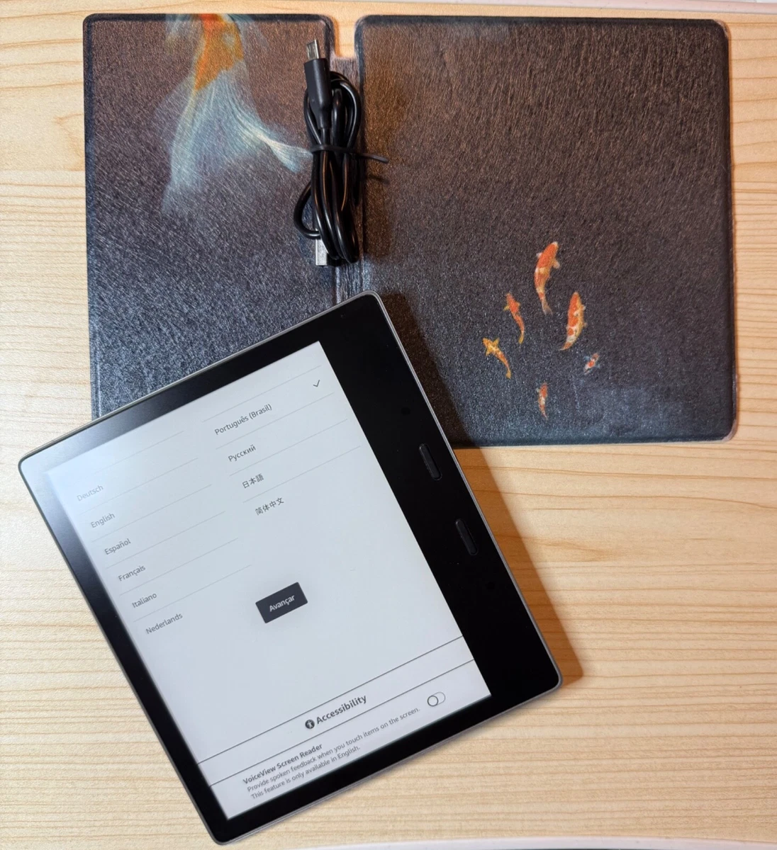 Amazon Kindle Oasis (9th Generation) 7 in - 8.9 in Screen eBook