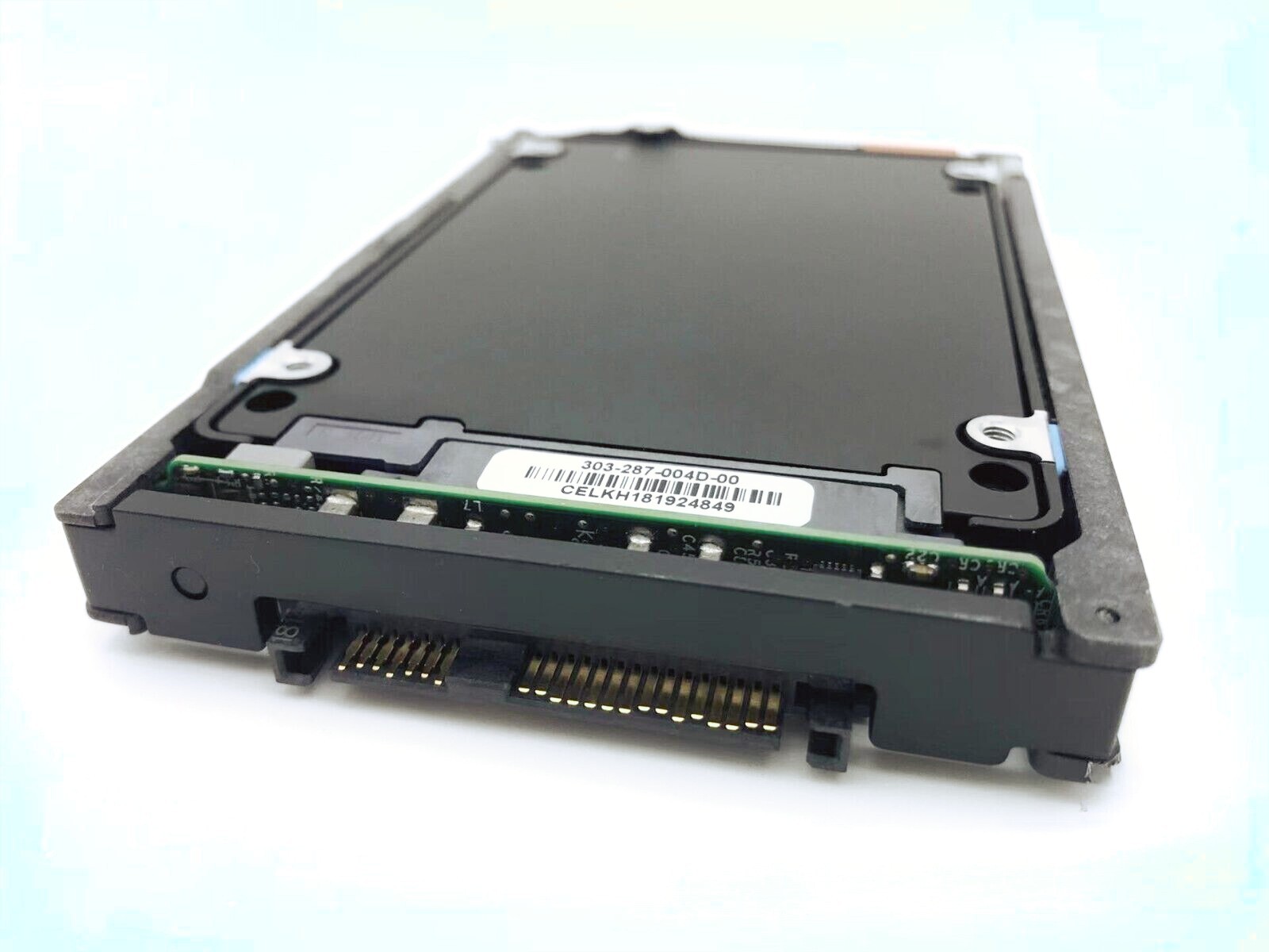 EMC 005053572 005053573 005053677 005053676 1.92TB SSD 2.5 