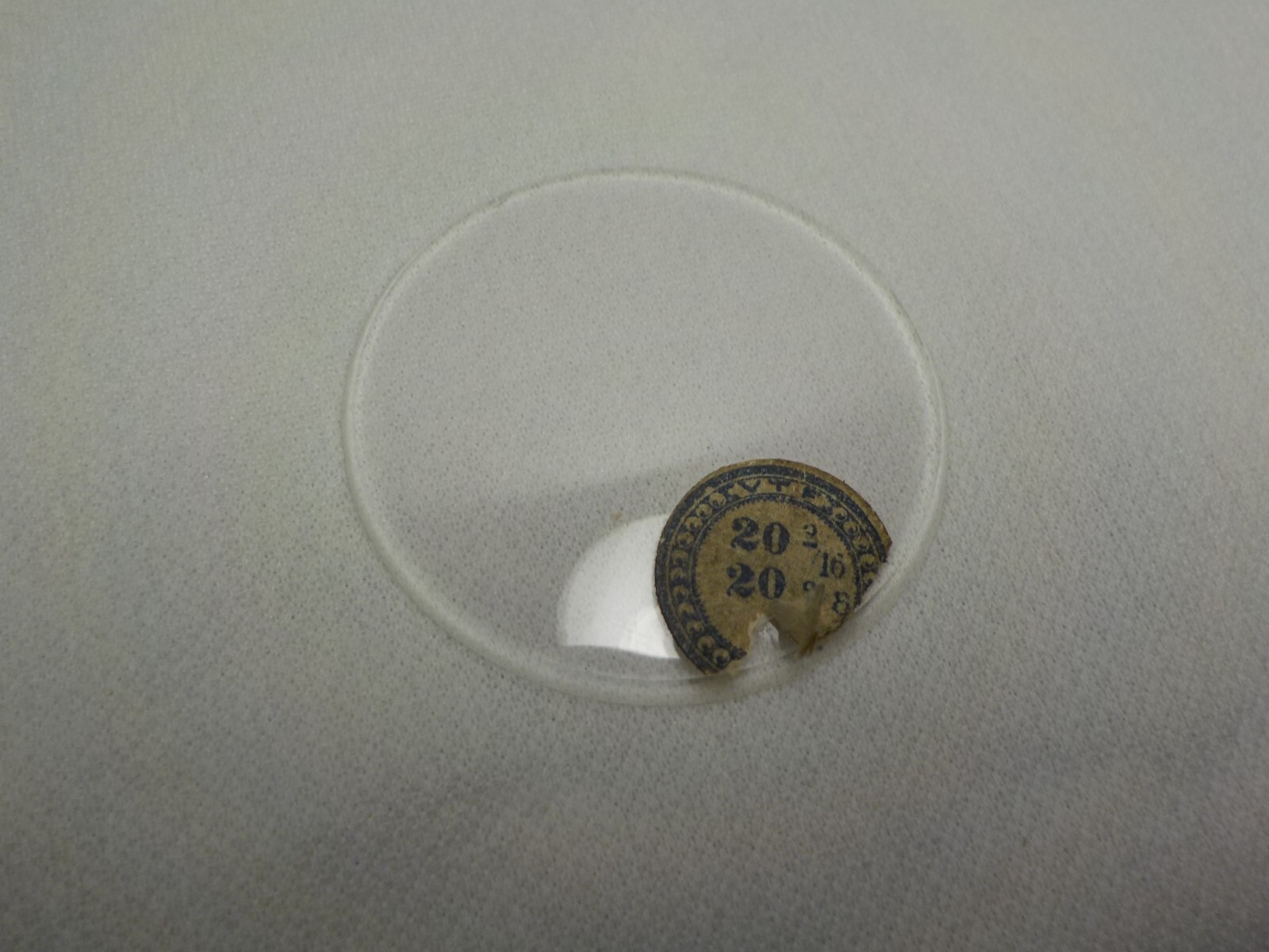 THICK GLASS POCKET WATCH CRYSTAL 20 2/16 REPLACEMENT WATCHMAKER NEW OLD