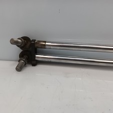 Verin de hayon / de capot Nissan SUNNY