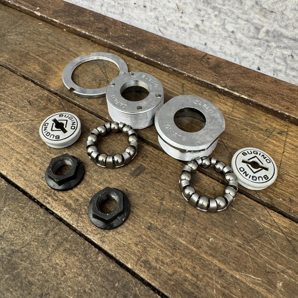 Vintage Sugino 3S Boron Bottom Bracket NOS 119.5 mm JIS Square