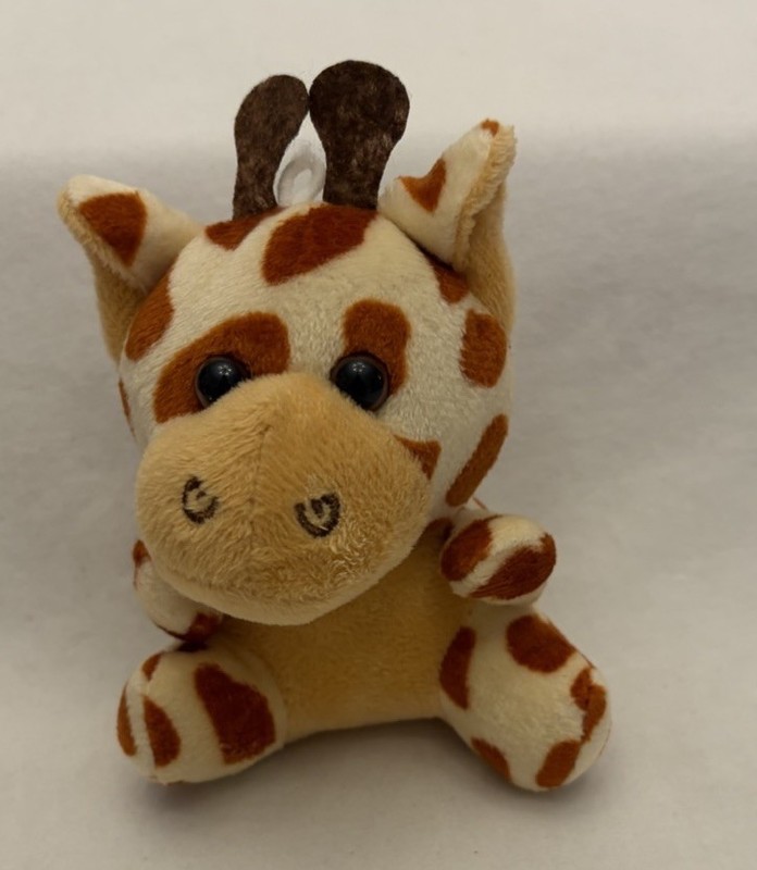 DHGate Mini Giraffe 4" Plush Stuffed Animal Toy Bag/Backpack Safari-Keychain EUC