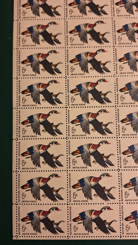 U.S. Scott #1362, M/F/NH, Mint Sheet, Wood Ducks, 6 cent, p-11, 1968 - Image 3 of 4