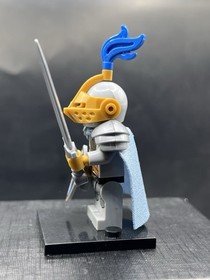 LEGO Lion Knight King Minifigure Sword Shield Kingdoms Castle D&D 10305 7094