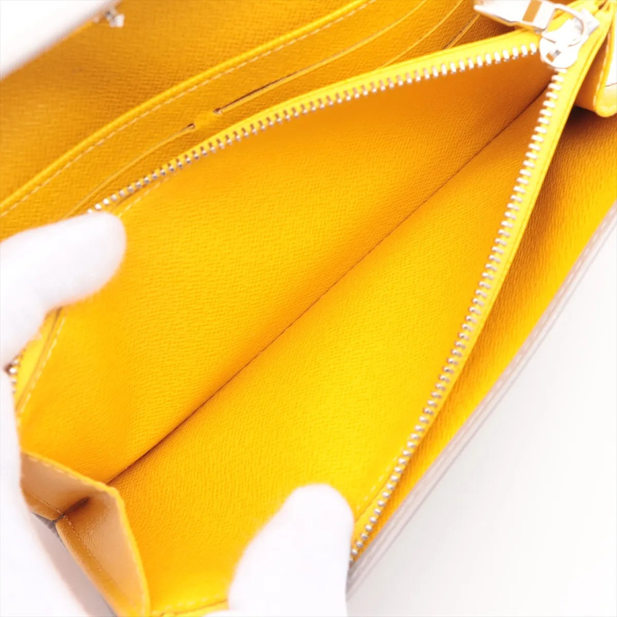 Louis Vuitton Epi Portefeuille Sarah M60318 Gray x yellow Long Wallet thumbnail 7
