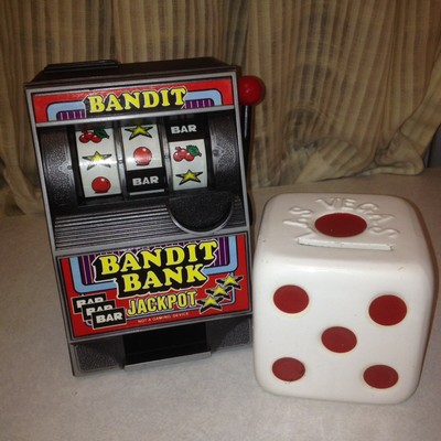 VTG One Armed Bandit Toy Slot Machine Gambling Coin Bank&Ceramic Las