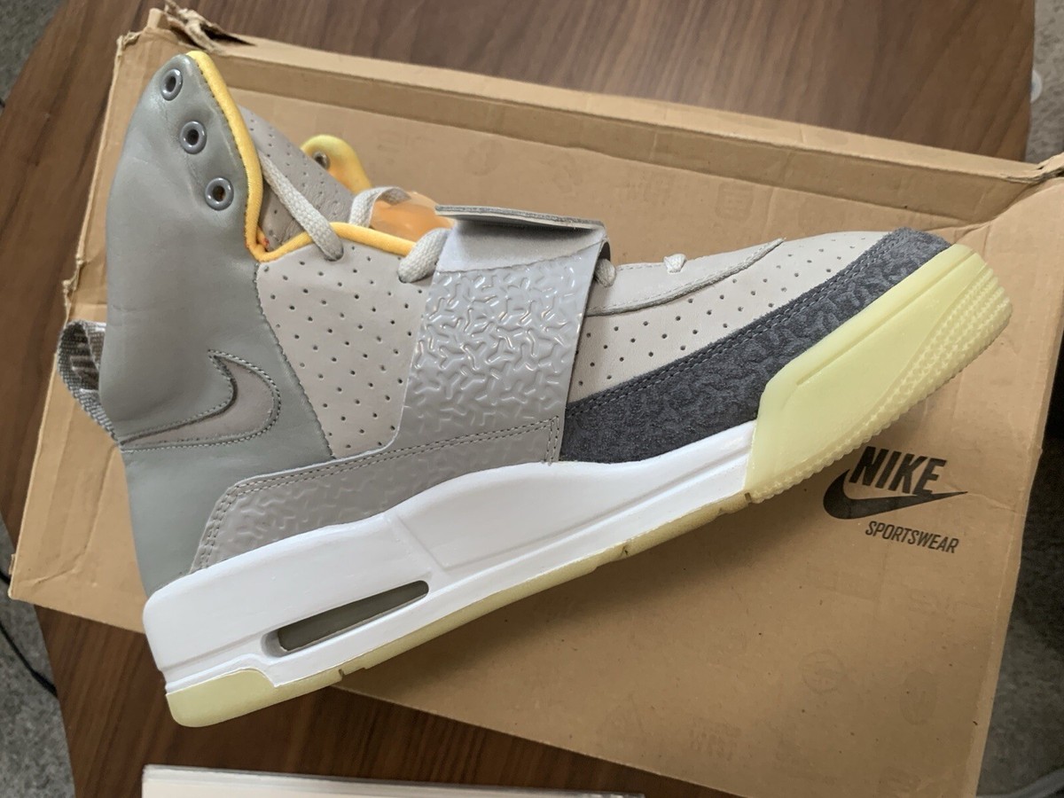 Nike Air Yeezy Zen 2009 | eBay
