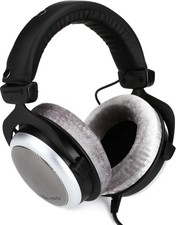 Beyerdynamic DT 880 Pro 250 ohm Semi-open Reference Studio Headphones