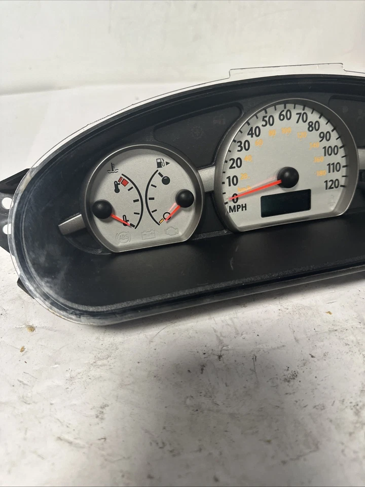 2003-2004 Saturn Ion Speedometer Instrument Cluster Gauges KK1 — 第 2/4 张图片